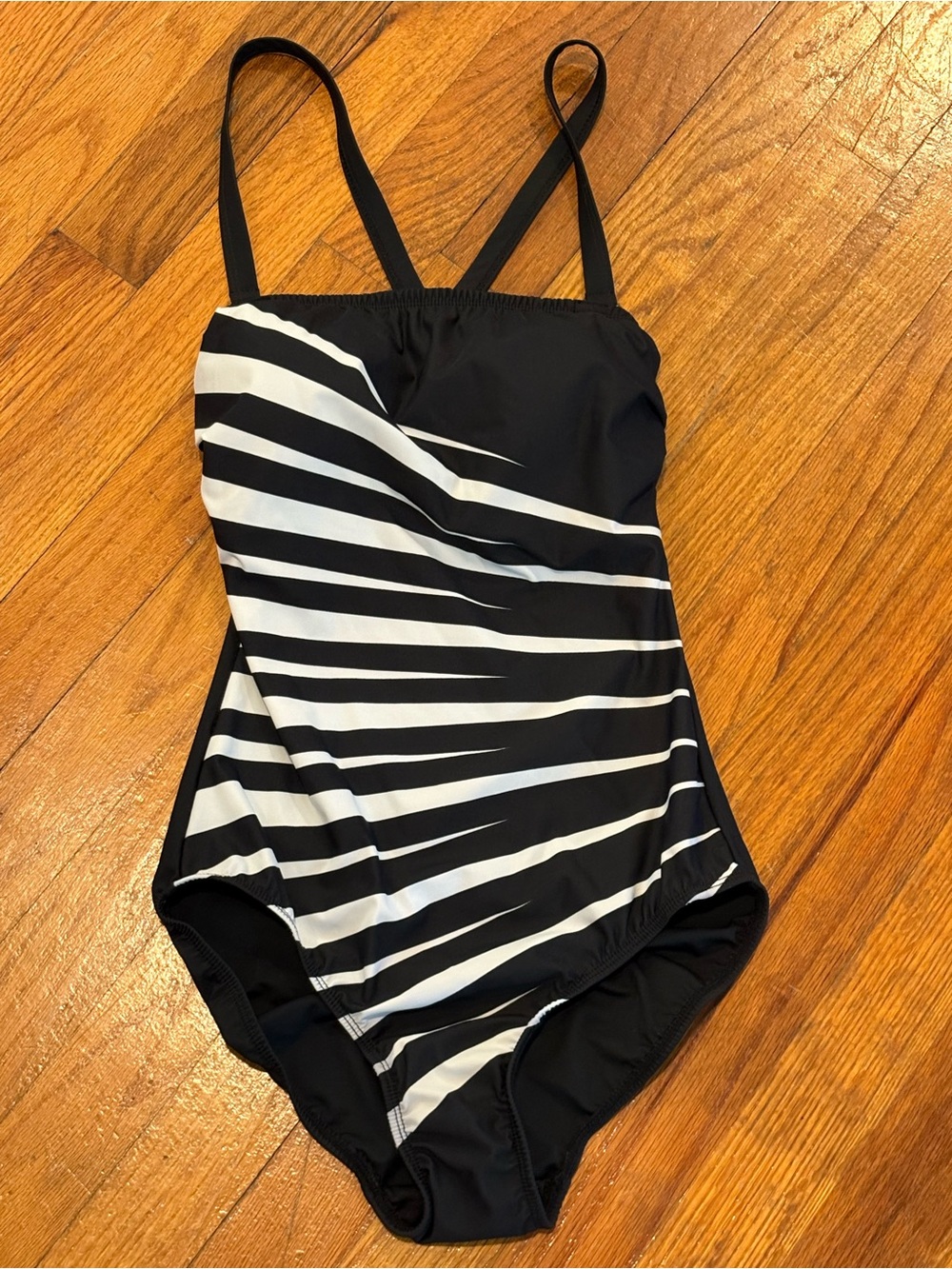 VENUS Black and White Striped One-Piece Swimsuit Small